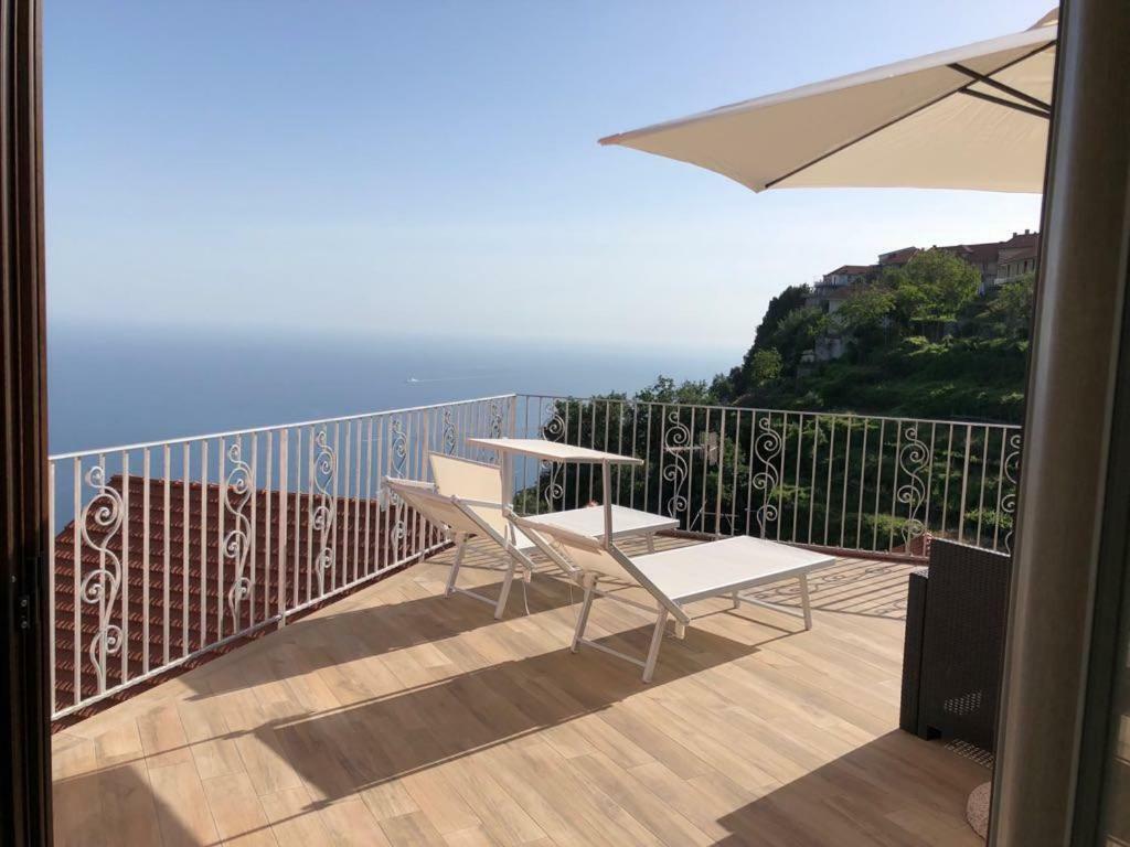 فيلا Panoramic Viewpoint أَجيرولا المظهر الخارجي الصورة