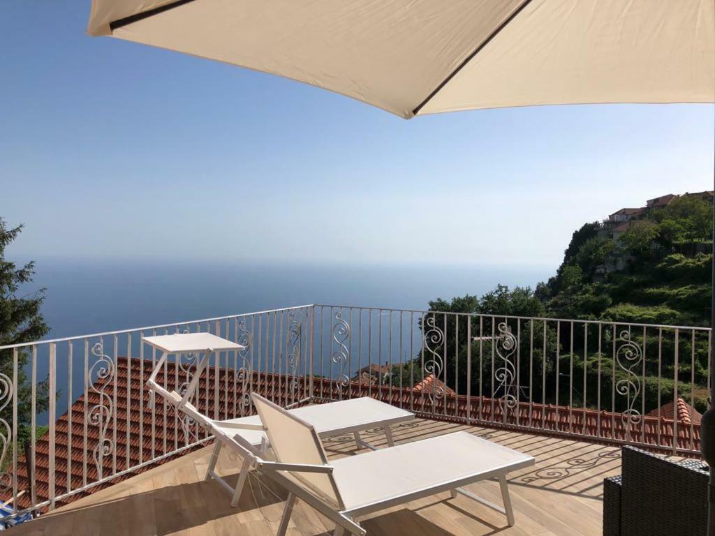 فيلا Panoramic Viewpoint أَجيرولا المظهر الخارجي الصورة